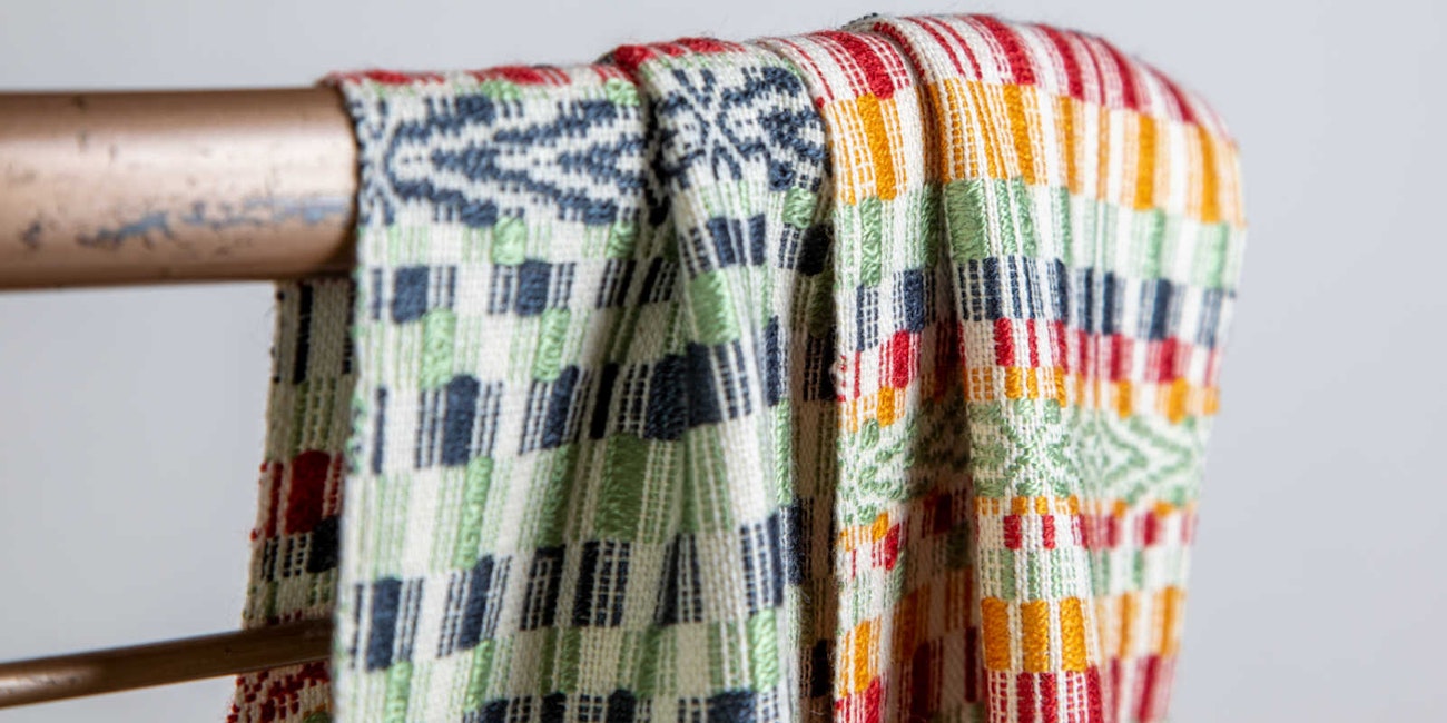 2004 Handwoven SO20-218 (1)