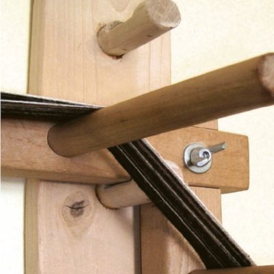 Learn about the weaving tools you need to use.